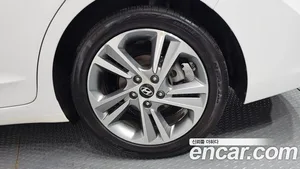 Hyundai Avante, 2017 — миниатюра 7