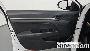 Hyundai Avante, 2017 — миниатюра 14