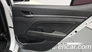 Hyundai Avante, 2017 — миниатюра 15