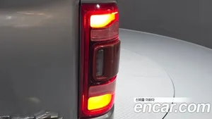 Dodge Ram Pick Up, 2018 — миниатюра 9