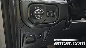 Dodge Ram Pick Up, 2018 — миниатюра 30