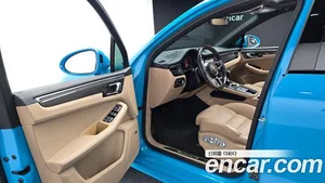 Porsche Macan, 2021 — миниатюра 13