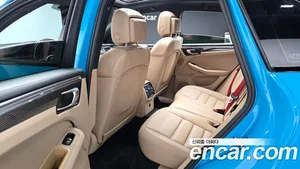 Porsche Macan, 2021 — миниатюра 17