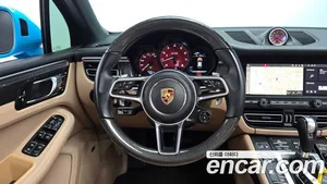 Porsche Macan, 2021 — миниатюра 18