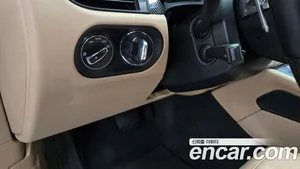 Porsche Macan, 2021 — миниатюра 22