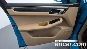 Porsche Macan, 2021 — миниатюра 14