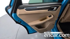 Porsche Macan, 2021 — миниатюра 15