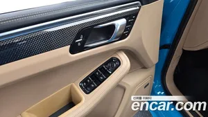 Porsche Macan, 2021 — миниатюра 27