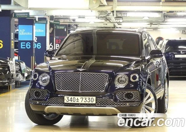 Bentley Bentayga, 2020 — фото автомобиля из Кореи