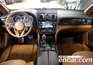 Bentley Bentayga, 2020 — миниатюра 17