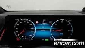 Mercedes-Benz EQB, 2023 — миниатюра 8