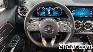 Mercedes-Benz EQB, 2023 — миниатюра 13