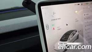 Tesla Model 3, 2025 — миниатюра 12
