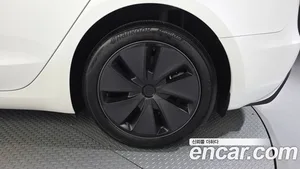 Tesla Model 3, 2025 — миниатюра 7