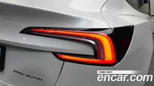 Tesla Model 3, 2025 — миниатюра 9