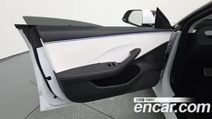 Tesla Model 3, 2025 — миниатюра 14