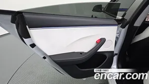Tesla Model 3, 2025 — миниатюра 15