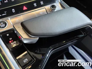 Audi e-tron, 2021 — миниатюра 9