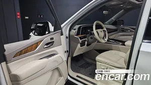 Cadillac Escalade, 2022 — миниатюра 12