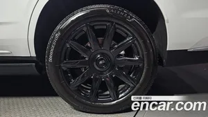 Cadillac Escalade, 2022 — миниатюра 6