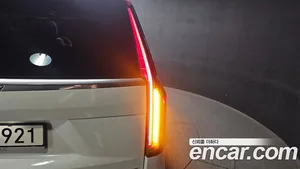 Cadillac Escalade, 2022 — миниатюра 8