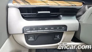 Cadillac Escalade, 2022 — миниатюра 29