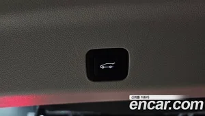 Cadillac Escalade, 2022 — миниатюра 33