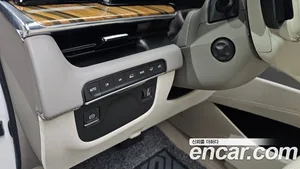 Cadillac Escalade, 2022 — миниатюра 38