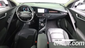 Kia Niro, 2023 — миниатюра 10