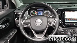 Jeep Cherokee, 2021 — миниатюра 18