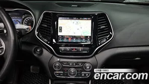 Jeep Cherokee, 2021 — миниатюра 19