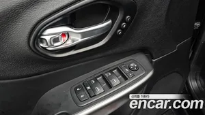 Jeep Cherokee, 2021 — миниатюра 25