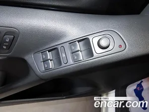Volkswagen Tiguan, 2015 — миниатюра 18