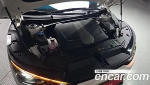 Kia EV6, 2023 — миниатюра 5