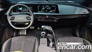 Kia EV6, 2023 — миниатюра 9