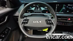 Kia EV6, 2023 — миниатюра 18