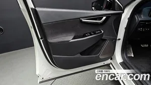 Kia EV6, 2023 — миниатюра 13