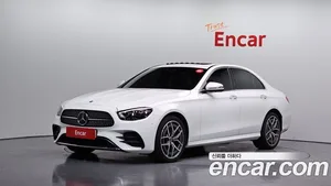 Mercedes-Benz E-Class, 2022 — миниатюра 1