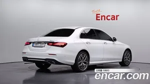 Mercedes-Benz E-Class, 2022 — миниатюра 2