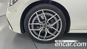 Mercedes-Benz E-Class, 2022 — миниатюра 5