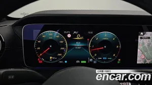 Mercedes-Benz E-Class, 2022 — миниатюра 11