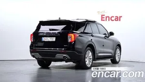 Ford Explorer, 2022 — миниатюра 2