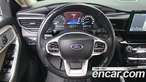 Ford Explorer, 2022 — миниатюра 13
