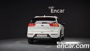 Kia Niro, 2016 — миниатюра 4