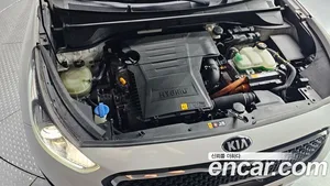Kia Niro, 2016 — миниатюра 5