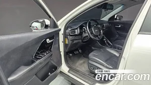 Kia Niro, 2016 — миниатюра 11