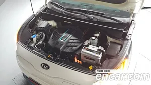 Kia Niro, 2018 — миниатюра 6