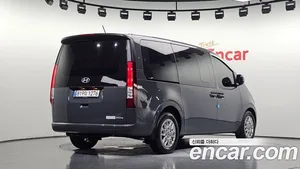 Hyundai Staria, 2025 — миниатюра 2