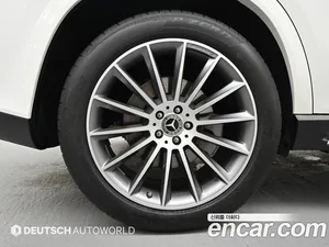 Mercedes-Benz GLE-Class, 2025 — миниатюра 5