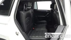 Volkswagen Tiguan, 2022 — миниатюра 17